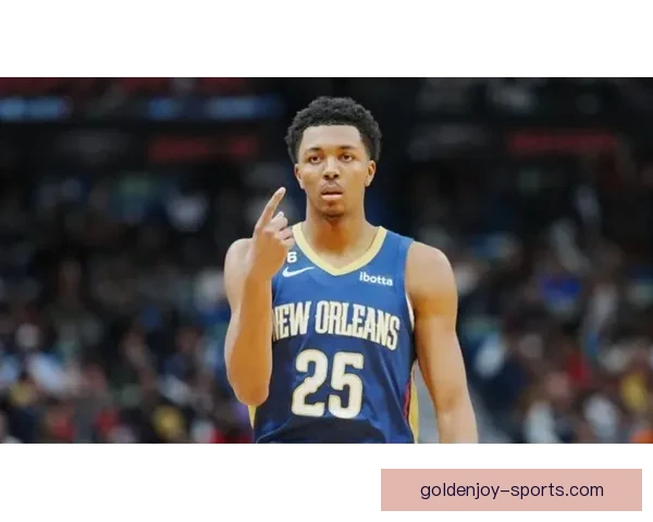 勇士队交易截止日前锁定鹈鹕锋线悍将特雷·墨菲三世